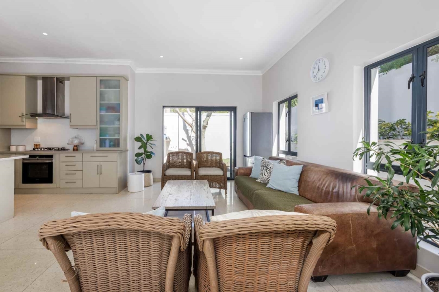 4 Bedroom Property for Sale in Kanonberg Western Cape